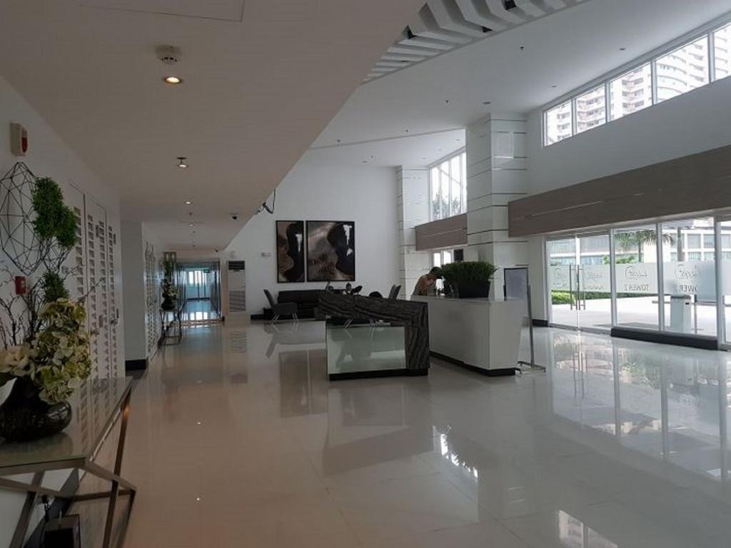 Sm Light Residence - 1Br Condo With Balcony Ff Манила Екстериор снимка